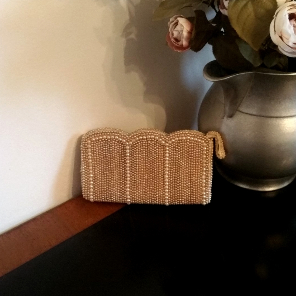 Vintage Pearl Clutch